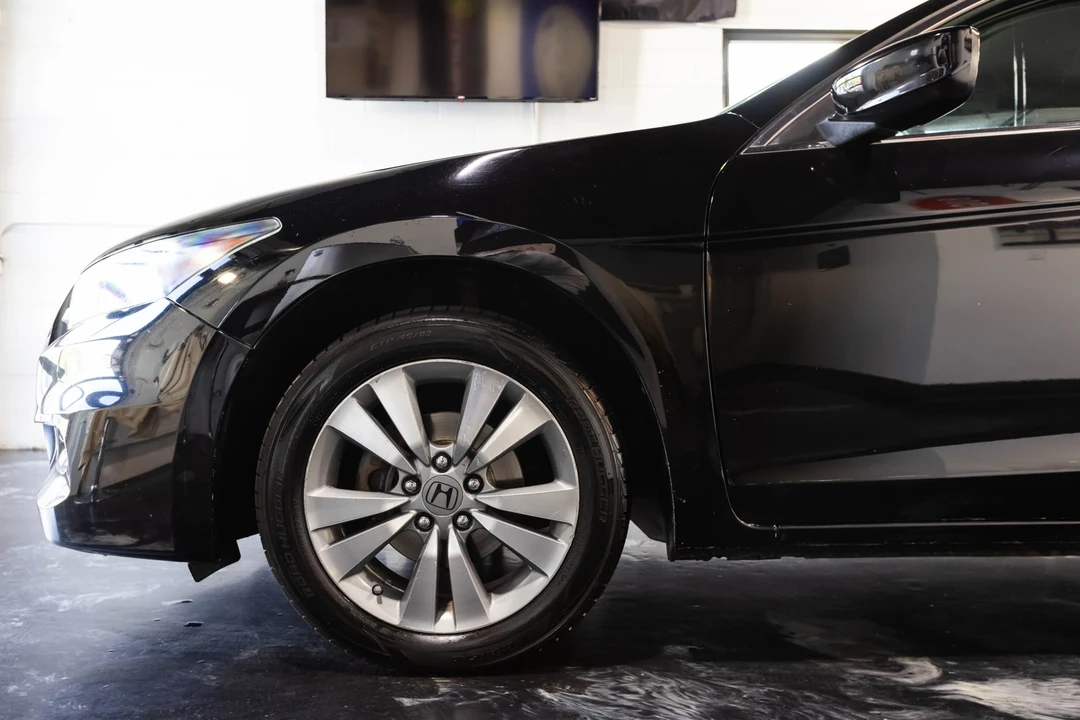 2011 Honda Accord 8th Gen - Image 4 of 12