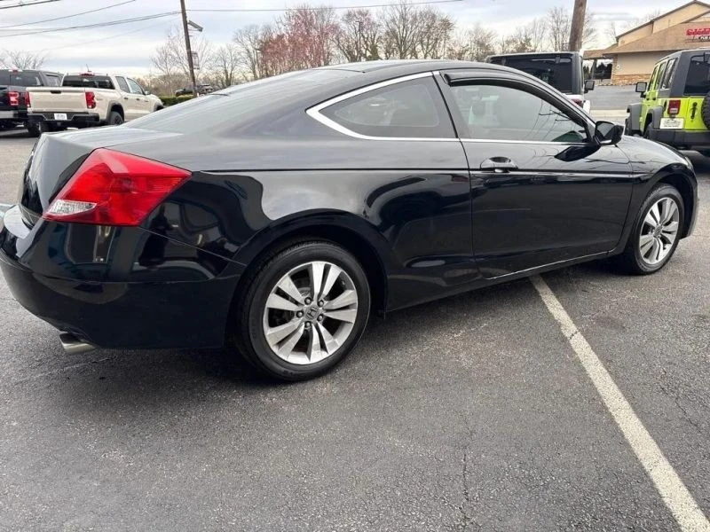2011 Honda Accord 8th Gen - Image 10 of 12