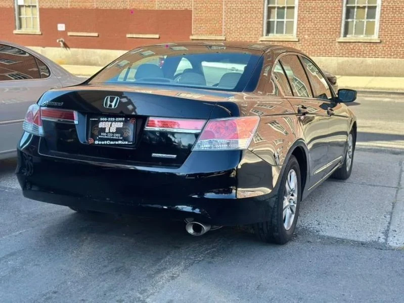 2011 Honda Accord 8th Gen - Image 4 of 12