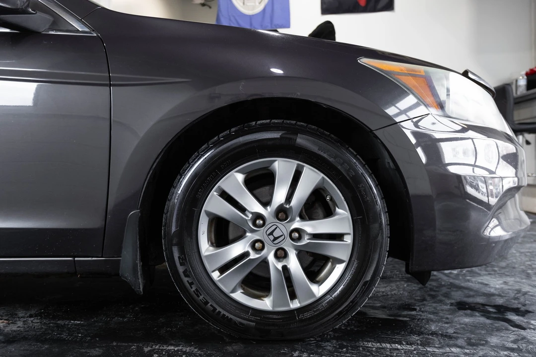 2011 Honda Accord 8th Gen - Image 15 of 21