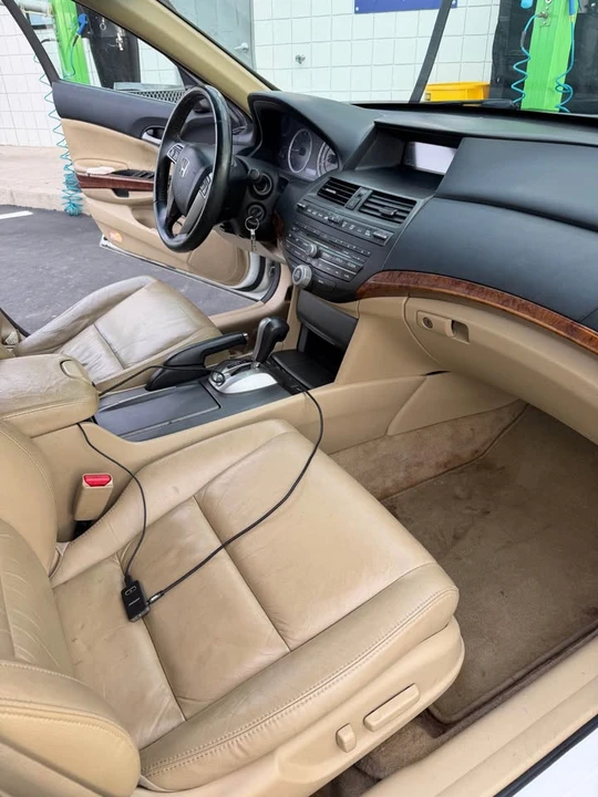 2011 Honda Accord 8th Gen - Image 13 of 15