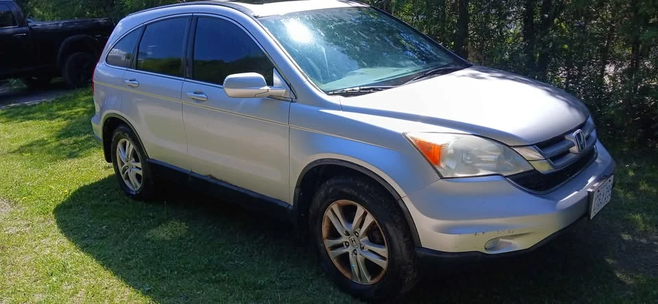 2011 Honda CR-V 3rd Gen - Image 3 of 4