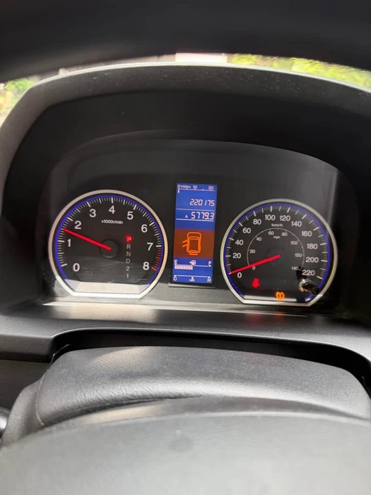 2011 Honda CR-V 3rd Gen - Image 7 of 12