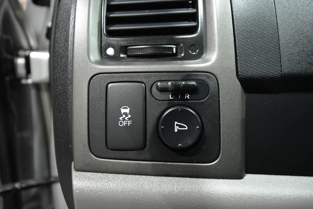 2011 Honda CR-V 3rd Gen - Image 12 of 21