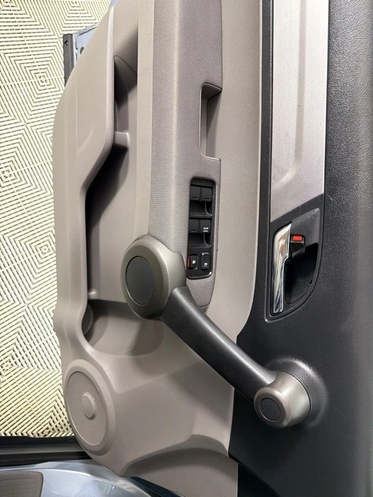 2011 Honda CR-V 3rd Gen - Image 11 of 12