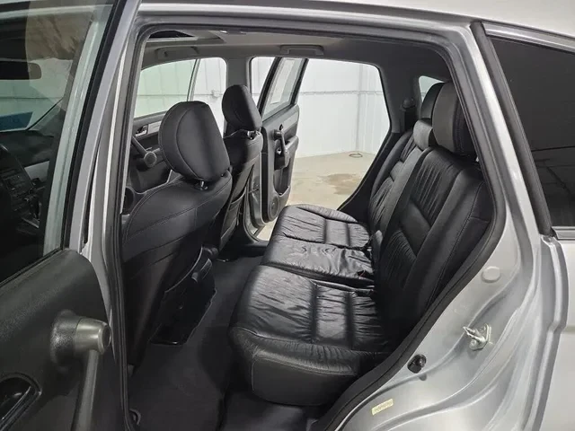 2011 Honda CR-V 3rd Gen - Image 8 of 12