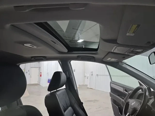 2011 Honda CR-V 3rd Gen - Image 5 of 10
