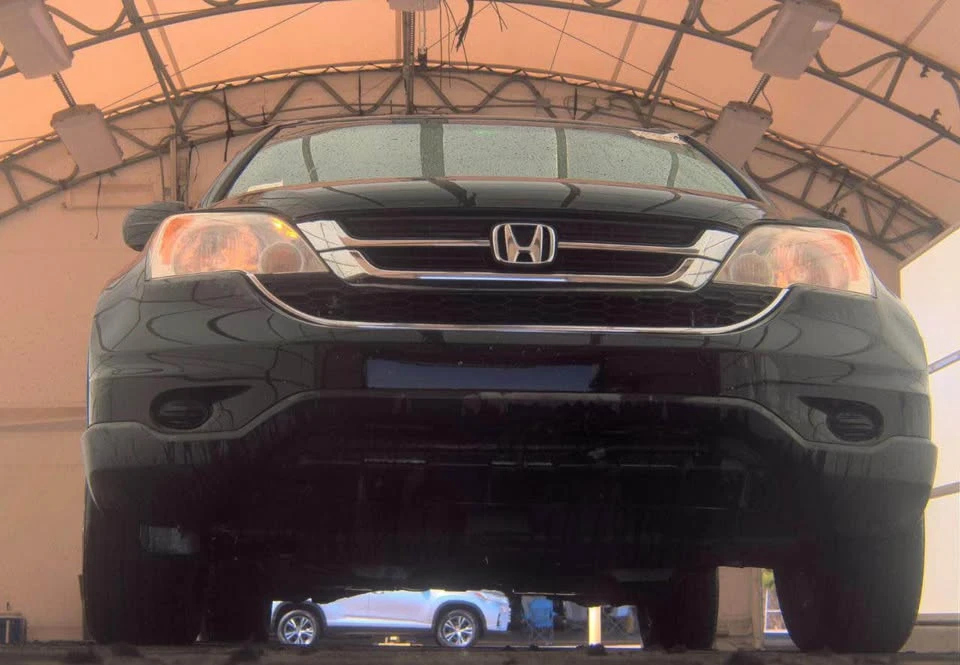 2011 Honda CR-V 3rd Gen - Image 2 of 8
