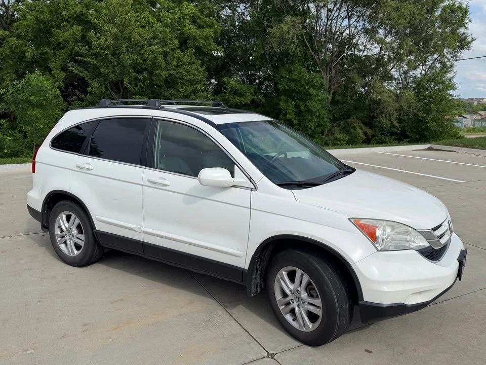 2011 Honda CR-V 3rd Gen - Image 2 of 13