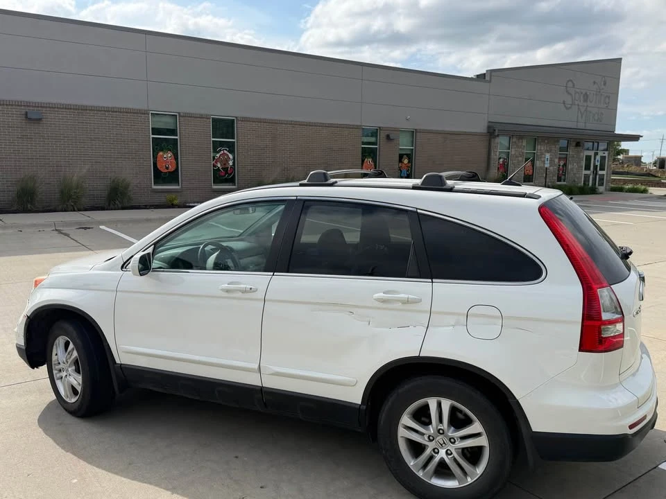 2011 Honda CR-V 3rd Gen - Image 4 of 13
