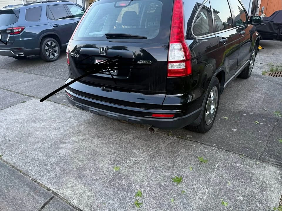 2011 Honda CR-V 3rd Gen - Image 3 of 20