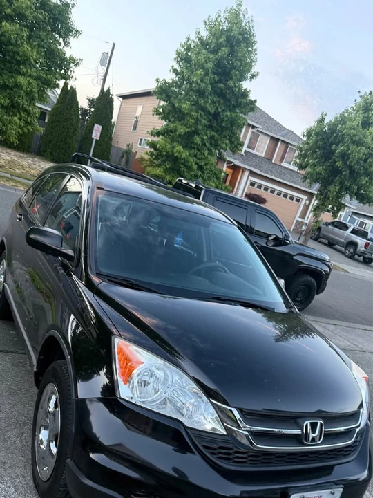 2011 Honda CR-V 3rd Gen - Image 2 of 20