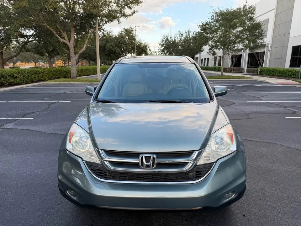 2011 Honda CR-V 3rd Gen - Image 2 of 14