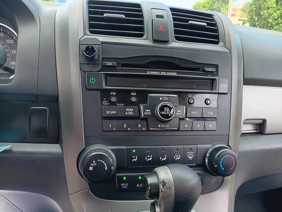 2011 Honda CR-V 3rd Gen - Image 16 of 20