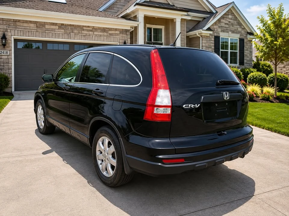 2011 Honda CR-V 3rd Gen - Image 2 of 20