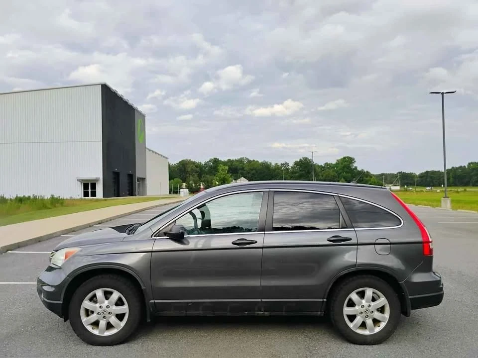 2011 Honda CR-V 3rd Gen - Image 3 of 6