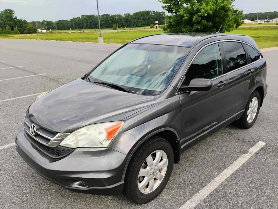 2011 Honda CR-V 3rd Gen - Image 2 of 6