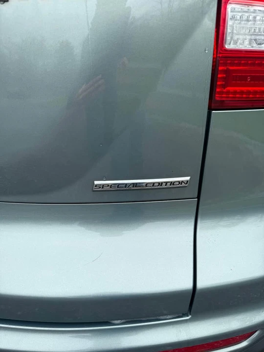 2011 Honda CR-V 3rd Gen - Image 8 of 19