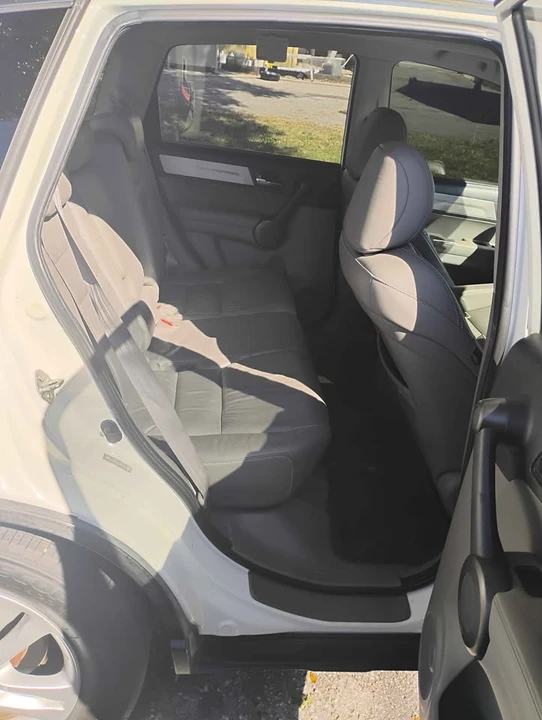2011 Honda CR-V 3rd Gen - Image 3 of 5