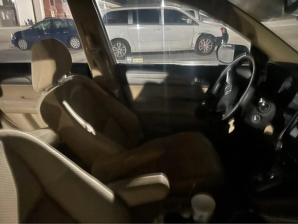 2011 Honda CR-V 3rd Gen - Image 6 of 7