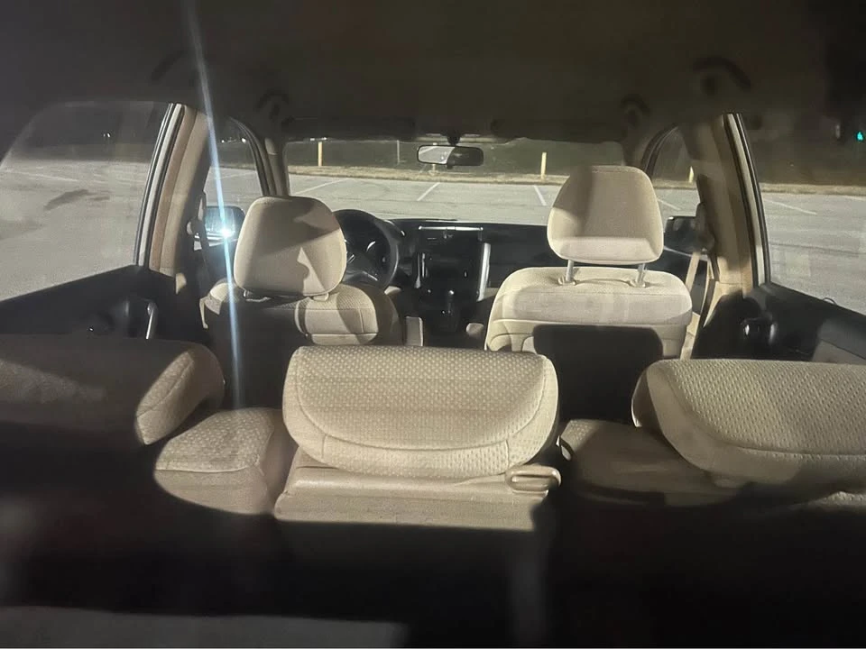 2011 Honda CR-V 3rd Gen - Image 5 of 7