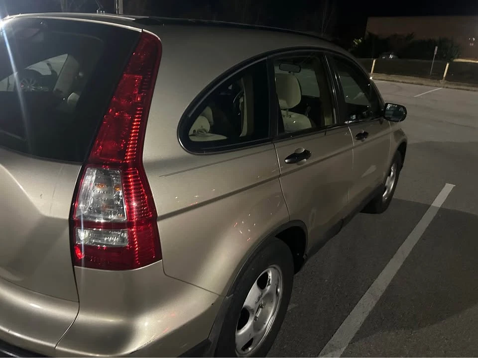 2011 Honda CR-V 3rd Gen - Image 2 of 7