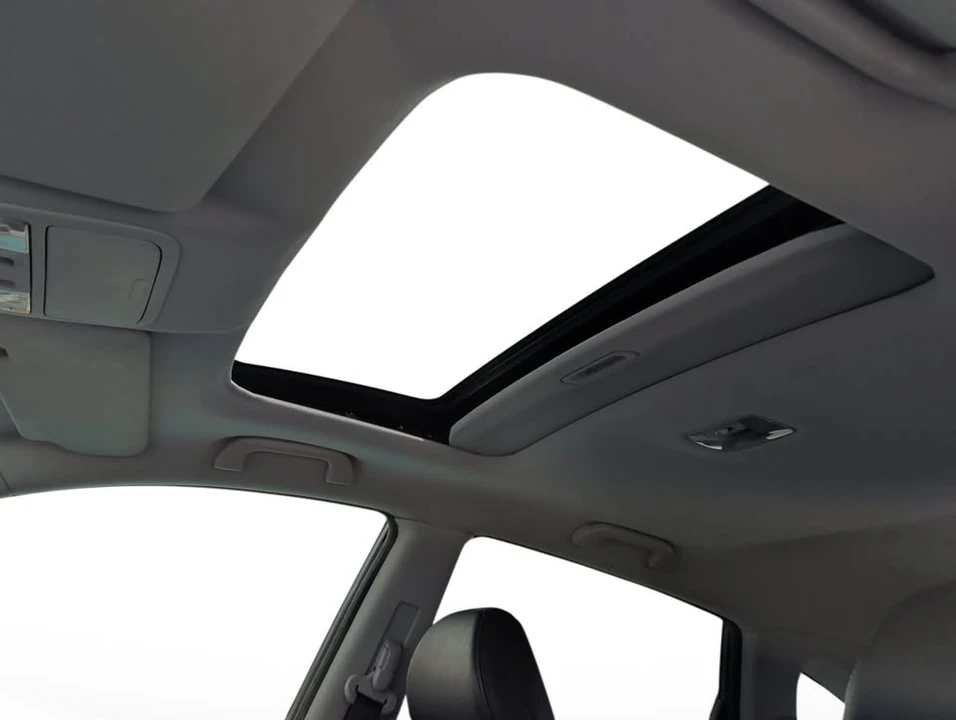 2011 Honda CR-Z - Image 17 of 18
