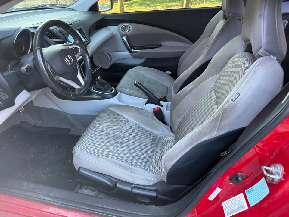2011 Honda CR-Z - Image 8 of 12