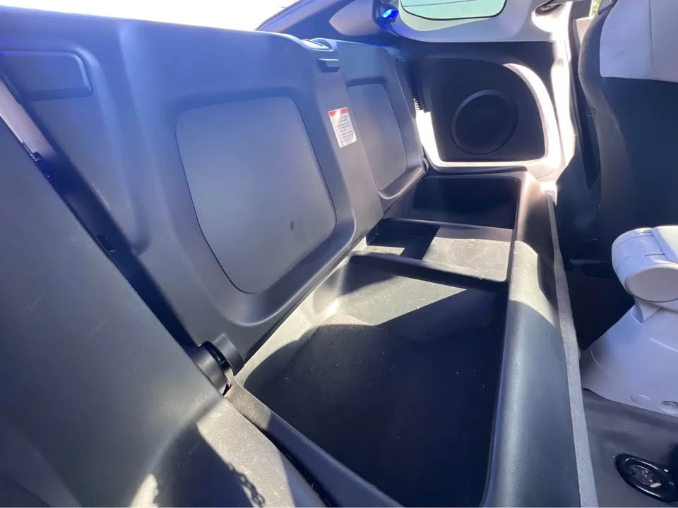 2011 Honda CR-Z - Image 11 of 18