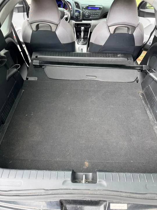 2011 Honda CR-Z - Image 5 of 10
