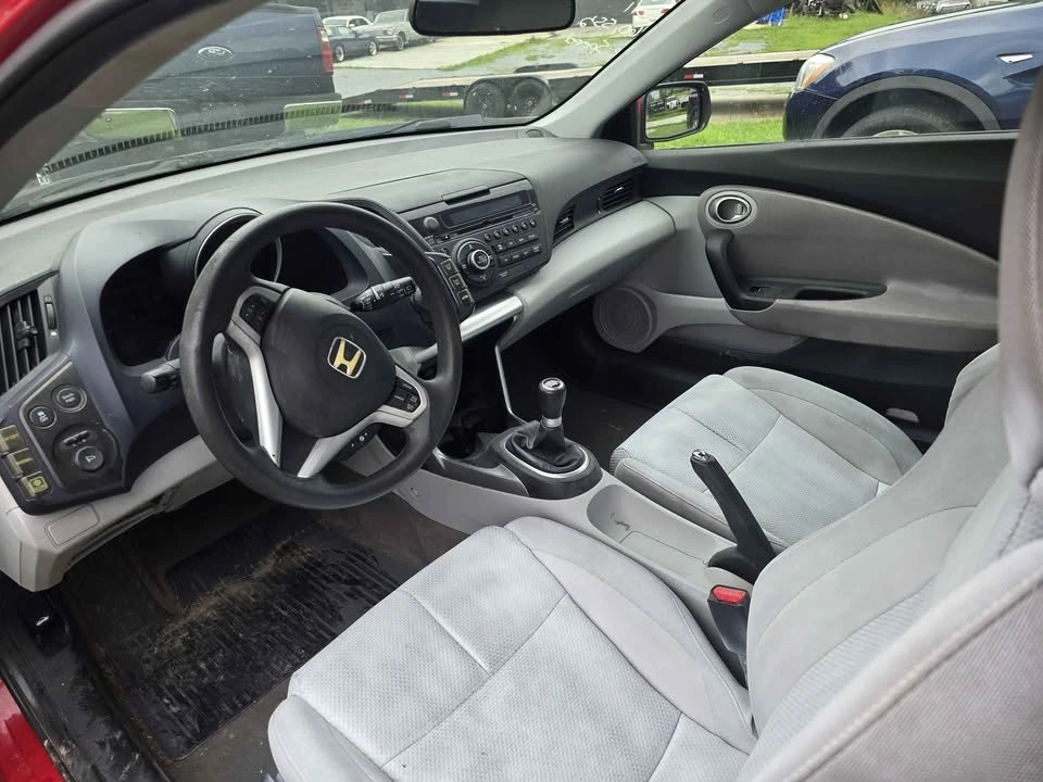 2011 Honda CR-Z - Image 5 of 8