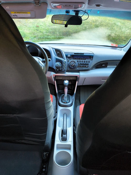 2011 Honda CR-Z - Image 13 of 19