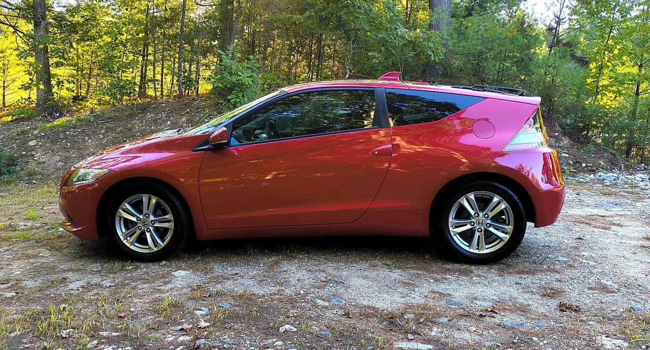2011 Honda CR-Z - Image 2 of 19