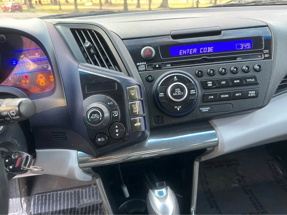 2011 Honda CR-Z - Image 11 of 21