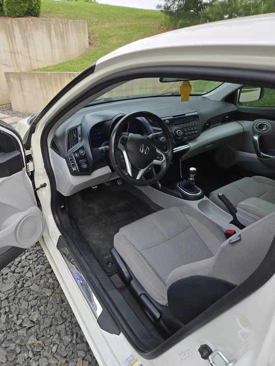 2011 Honda CR-Z - Image 5 of 13