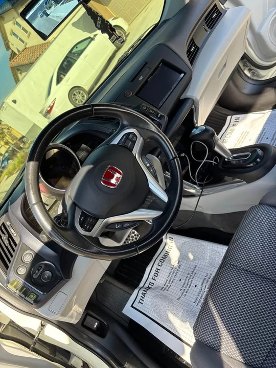 2011 Honda CR-Z - Image 5 of 9