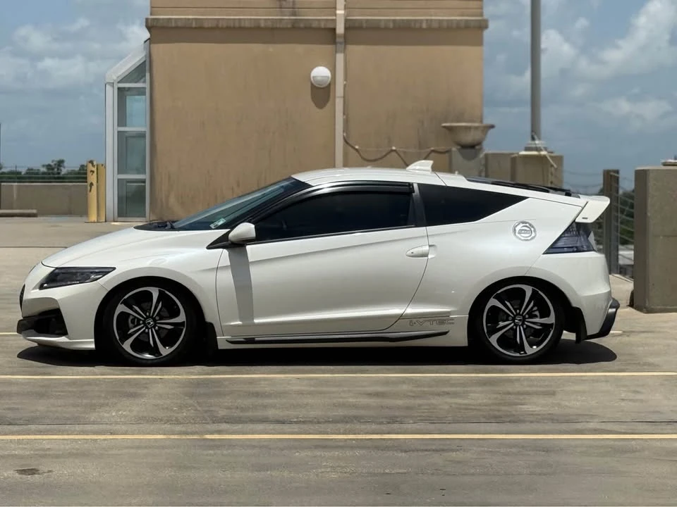 2011 Honda CR-Z - Image 2 of 12
