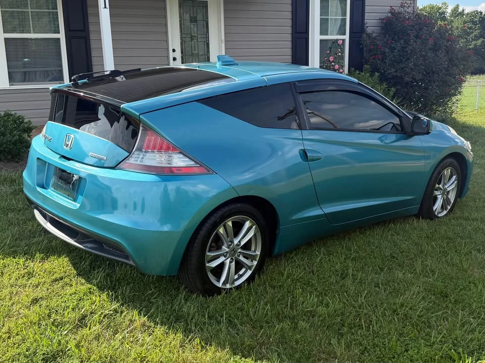 2011 Honda CR-Z - Image 2 of 12