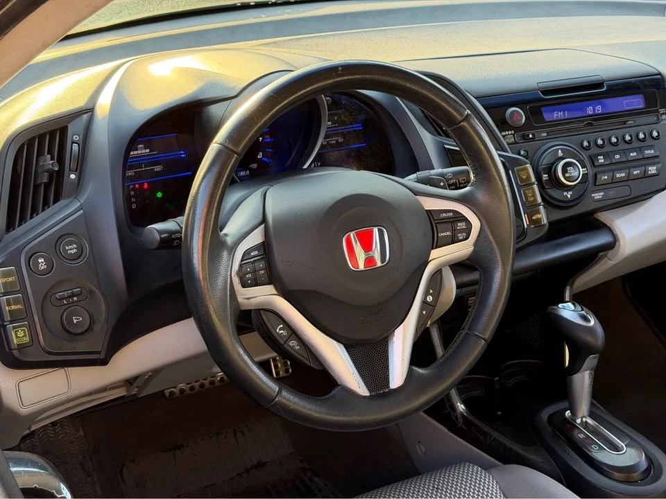 2011 Honda CR-Z - Image 11 of 17