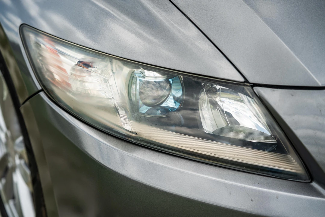 2011 Honda CR-Z - Image 19 of 31