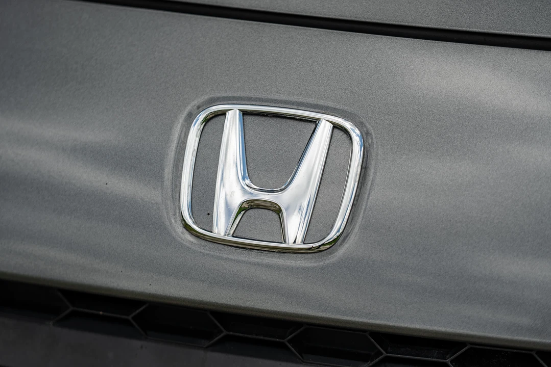 2011 Honda CR-Z - Image 21 of 31