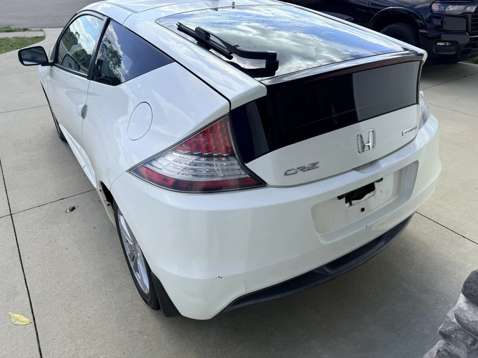2011 Honda CR-Z - Image 2 of 13