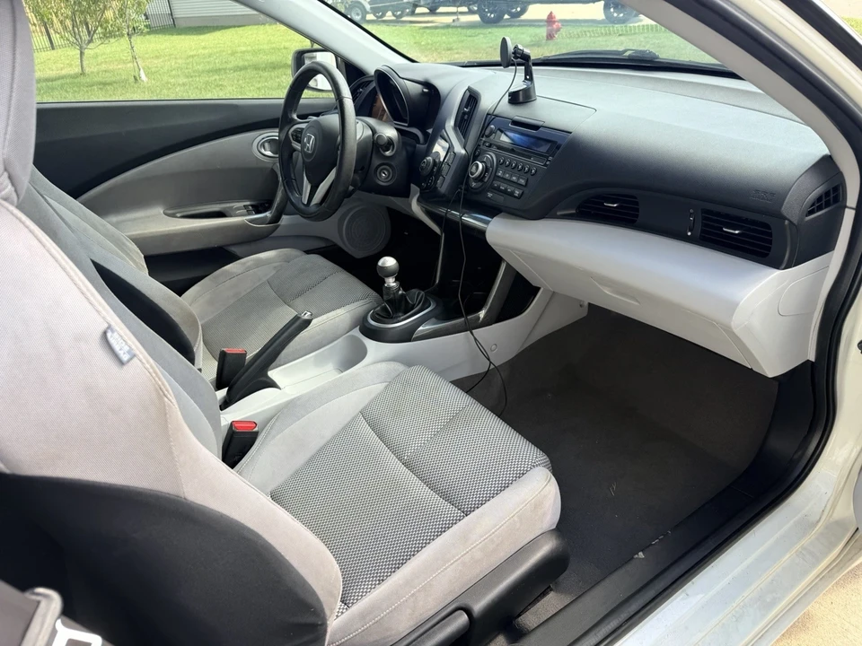 2011 Honda CR-Z - Image 7 of 13