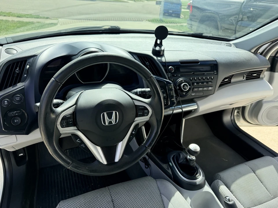 2011 Honda CR-Z - Image 11 of 13