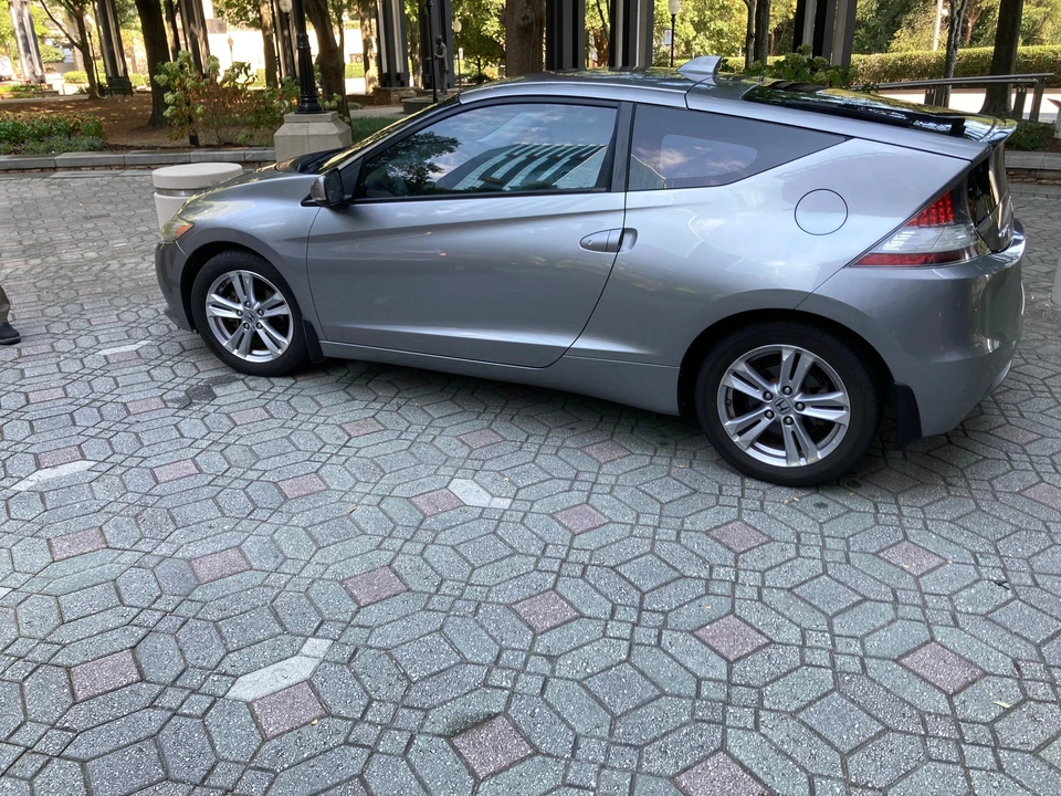 2011 Honda CR-Z - Image 9 of 31