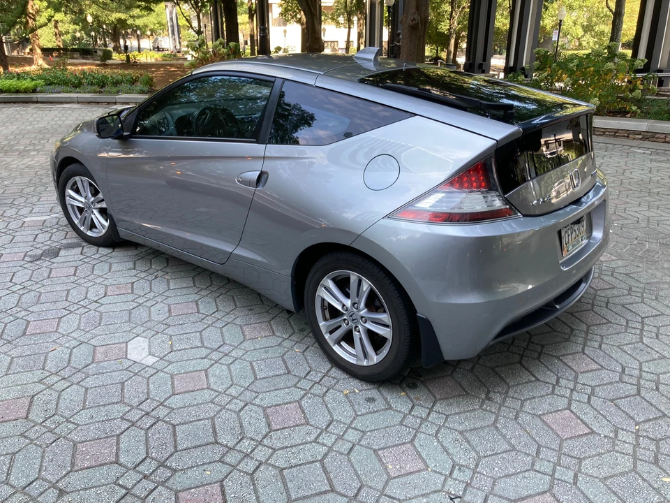 2011 Honda CR-Z - Image 10 of 31