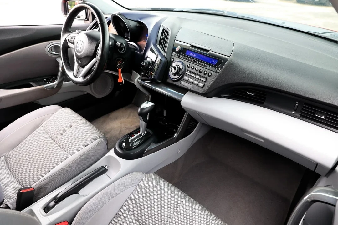 2011 Honda CR-Z - Image 18 of 21