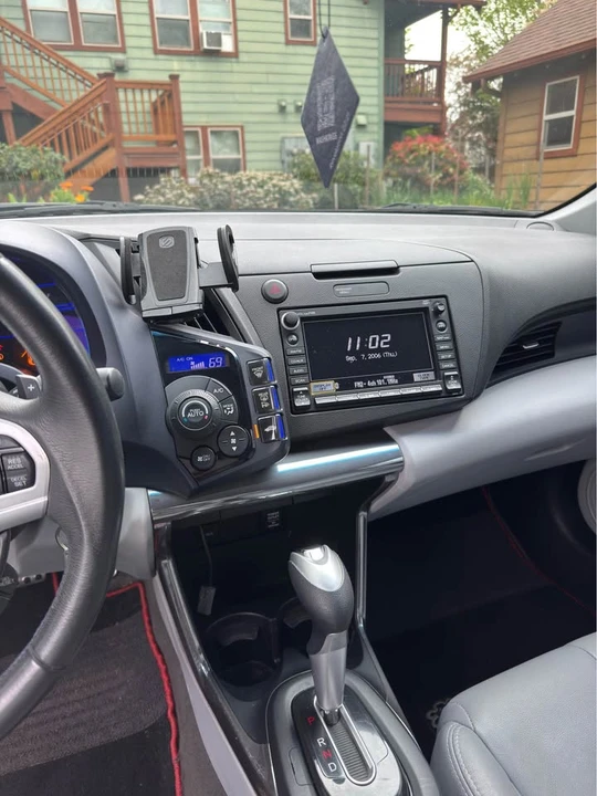 2011 Honda CR-Z - Image 12 of 20