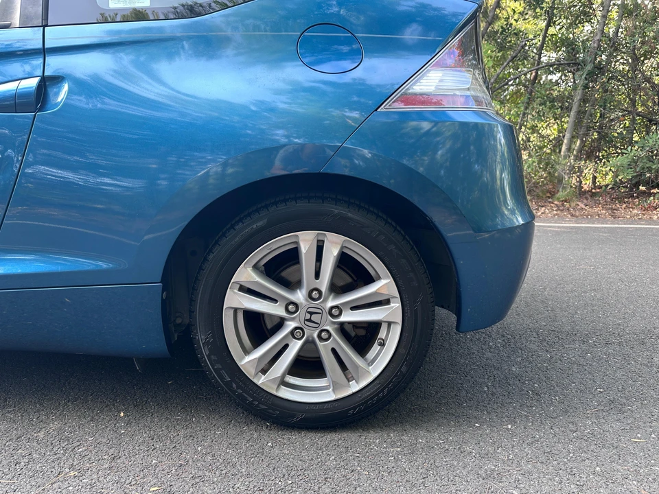 2011 Honda CR-Z - Image 21 of 31