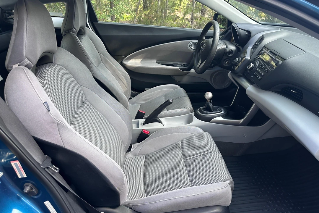 2011 Honda CR-Z - Image 25 of 31